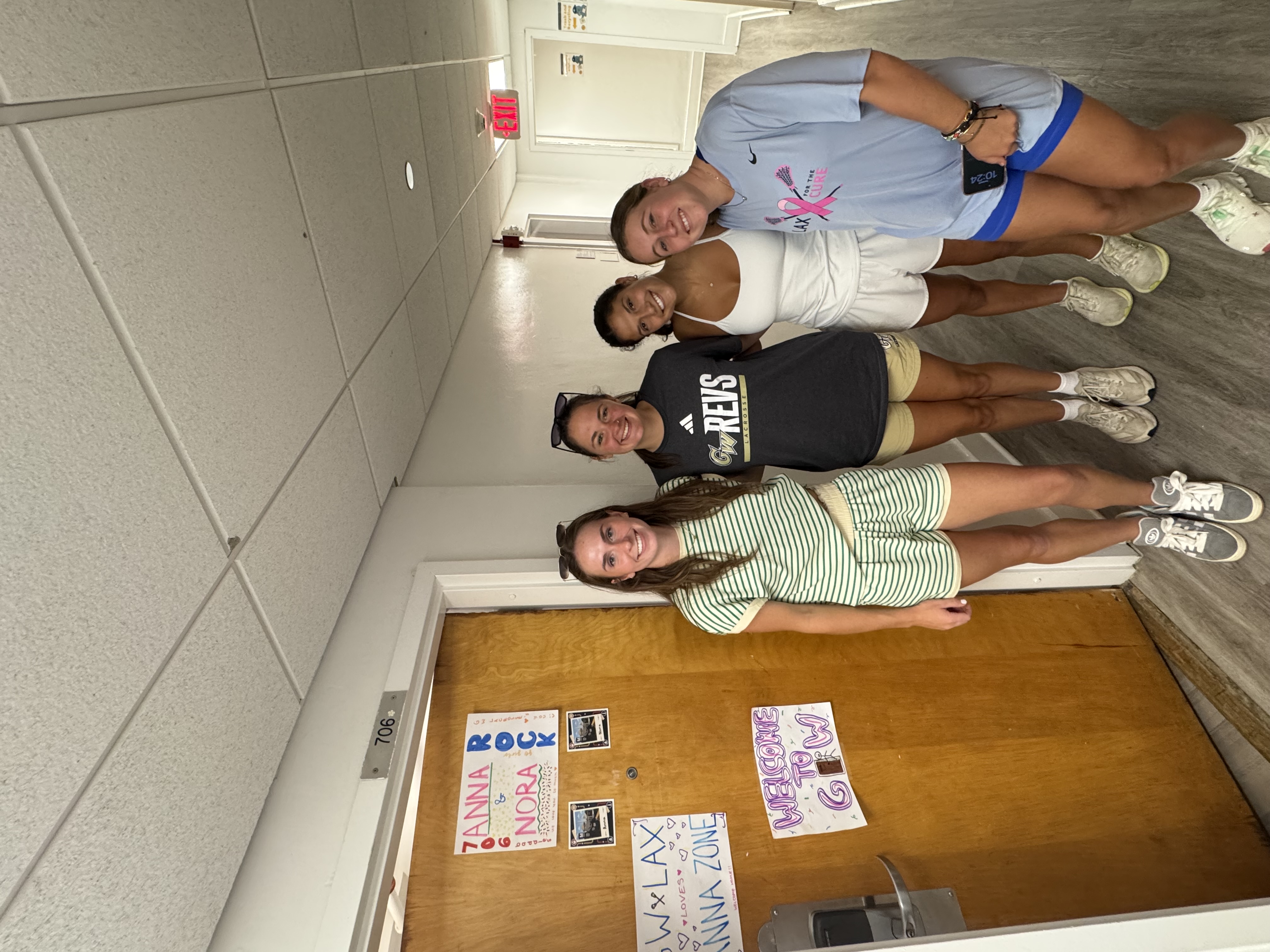 Welcome to GW door decorations